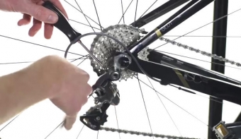 Shimano rear derailleur installation