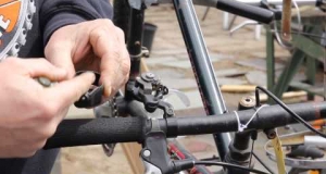 Embedded thumbnail for How to Fix a Stuck Shifter (Shimano) 