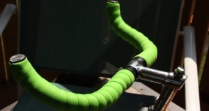 Embedded thumbnail for How to Cut and Wrap Bull Horn Handlebars for a Bike