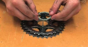 Embedded thumbnail for Manually Clean A Mountain Bike Cassette