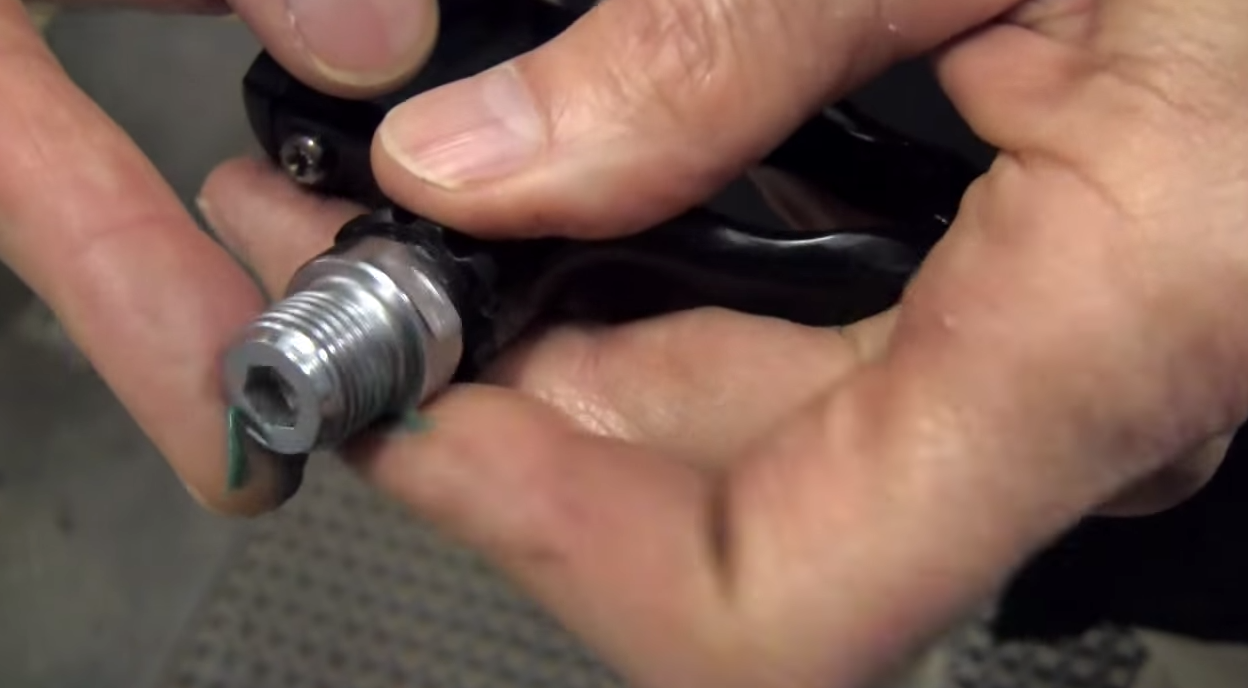 Pedal Threads | TheBikeTube
